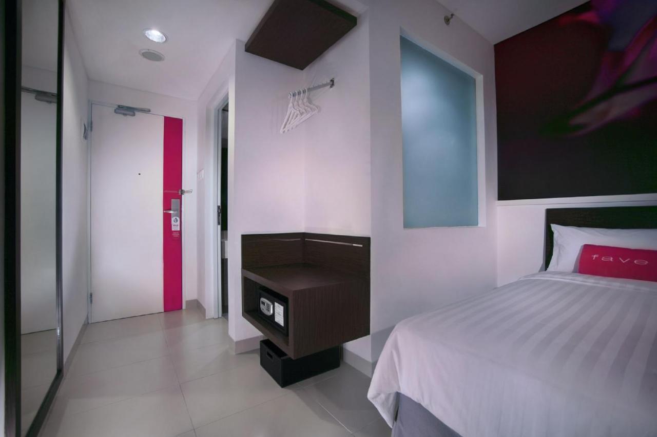 Favehotel Melawai Jakarta Exterior photo